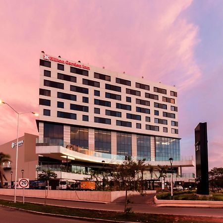 Hilton Garden Inn Mérida Extérieur photo